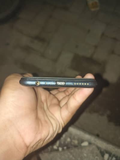 Infinix Hot 10