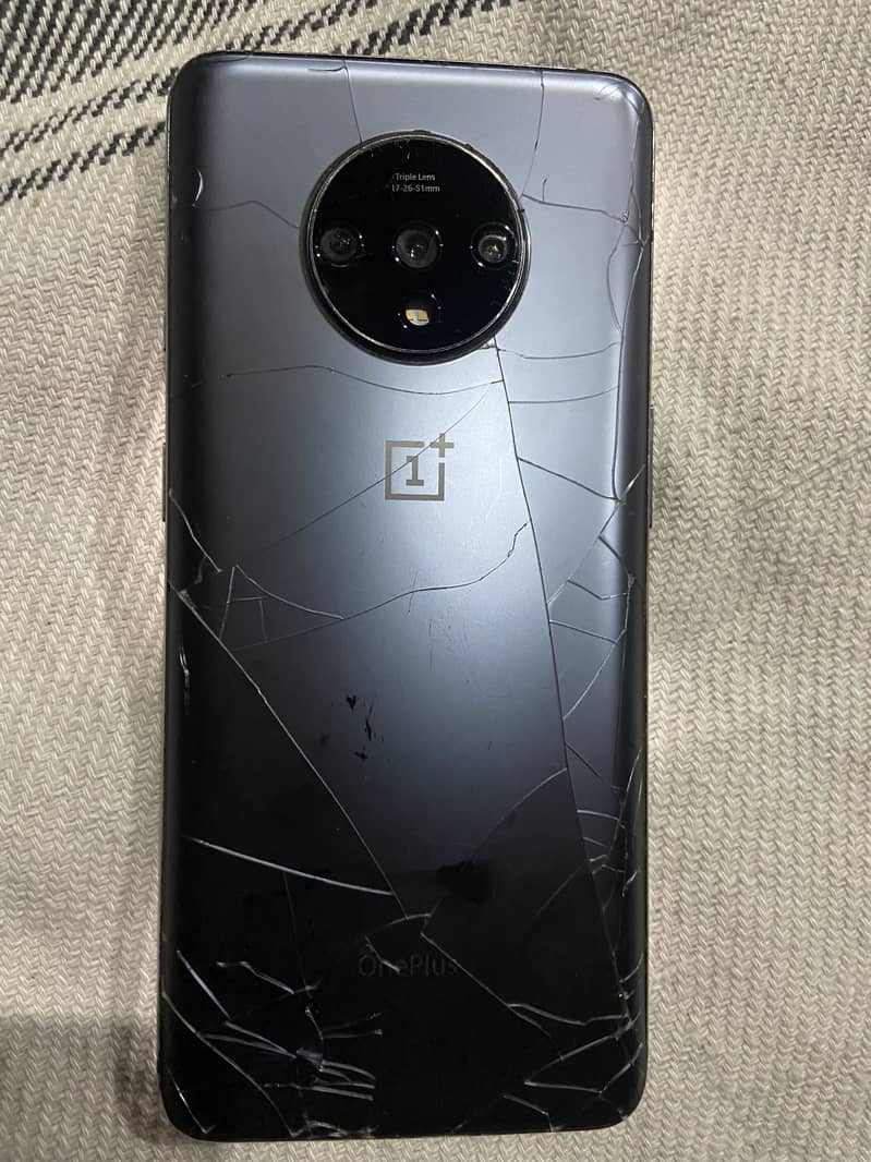 One Plus 7t 1
