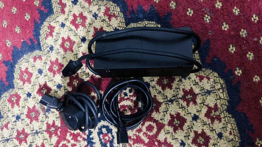Xbox One with One S controller 3