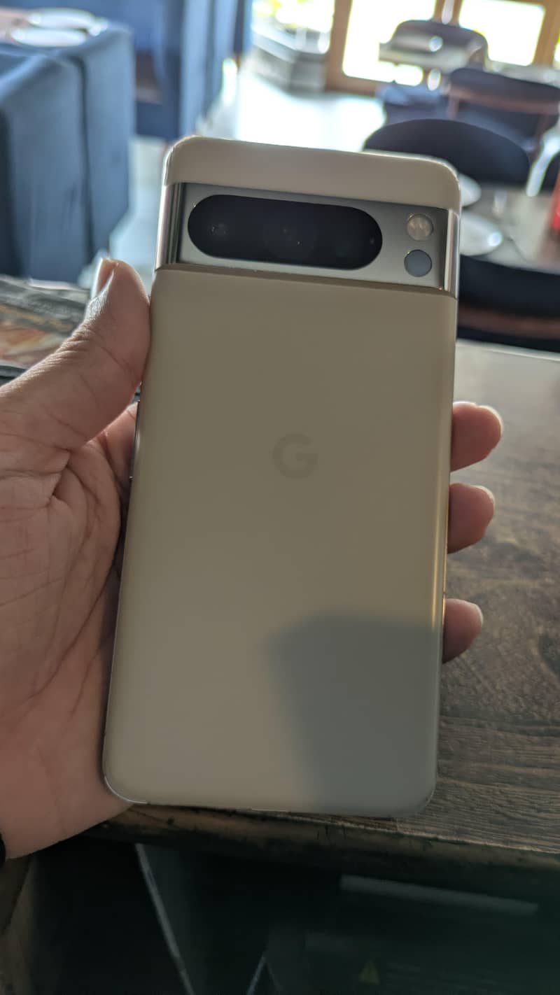 Google Pixel 8 Pro 2