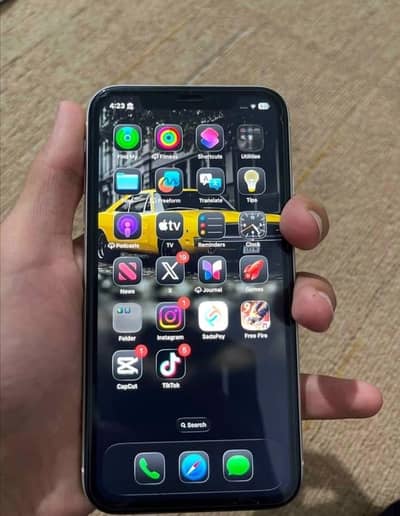 Apple iPhone 11