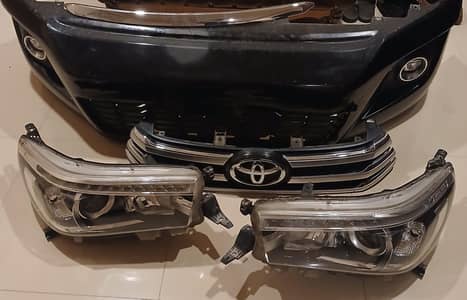 Revo 2020 Original Headlights