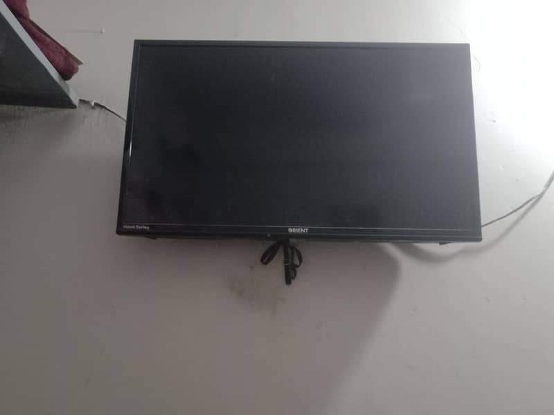 LCD tv 2
