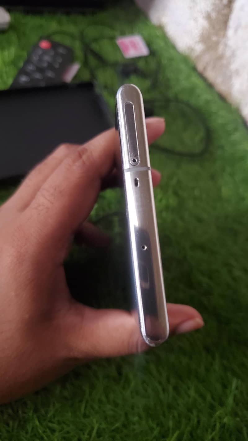 Samsung Mobile Note 10 Plus 11