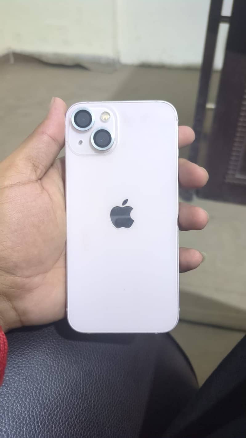 Apple iPhone 13 10