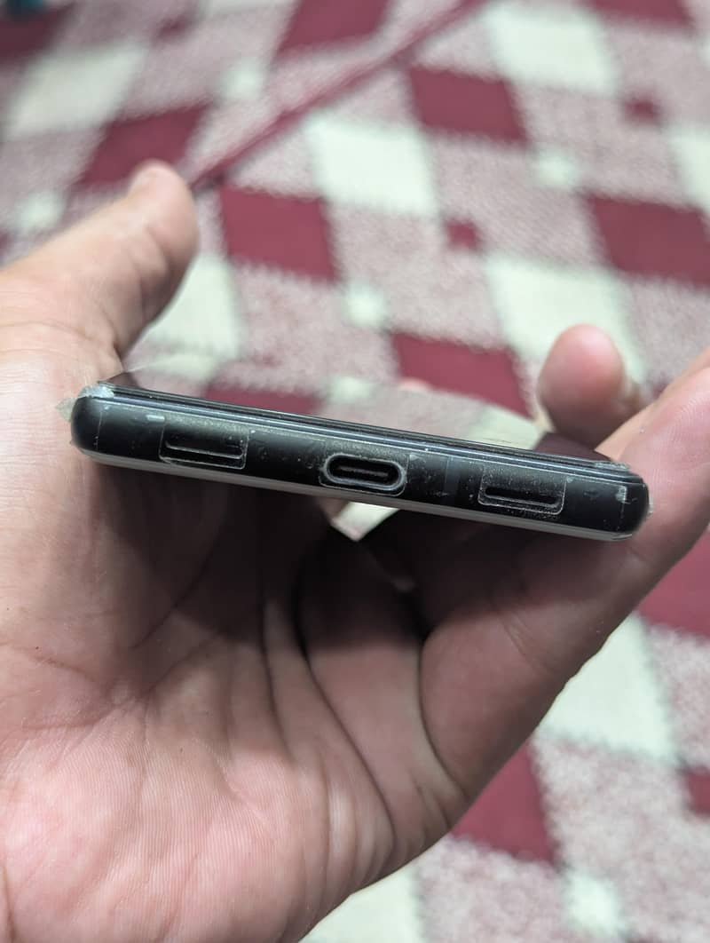 Google Pixel 6a 5