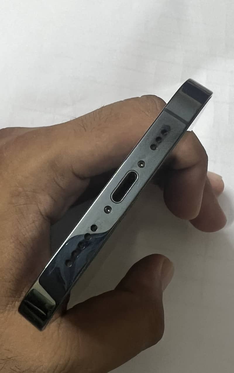 iPhone 12 Pro 7