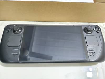 steam deck oled  512 gb ssd  230k new  abe 2 month use kiyah hai  firs