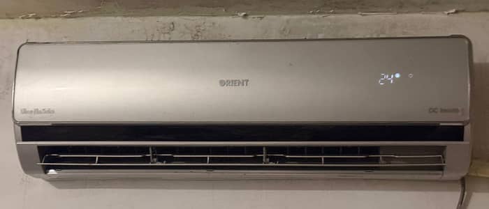 Orient AC sale in good condition