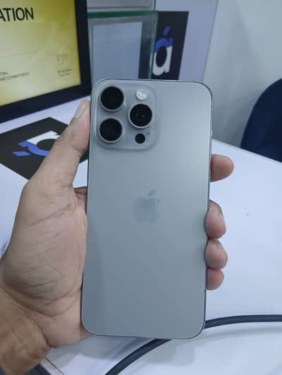 iphone 15 Pro Max 256Gb Non Pta 86% Health