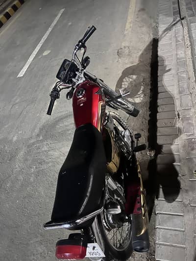 Honda 125 self start all ok 03254840439