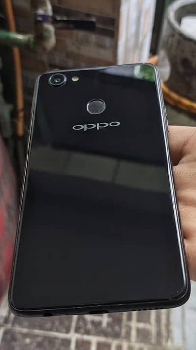 OPPO F7