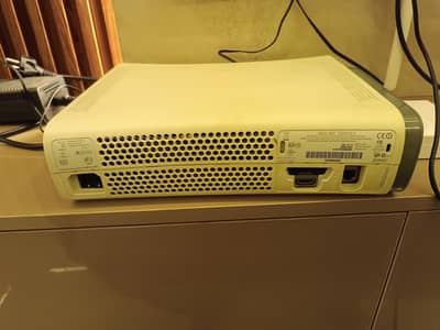 Xbox 360 for sale with one wireless controller 80+ games installed