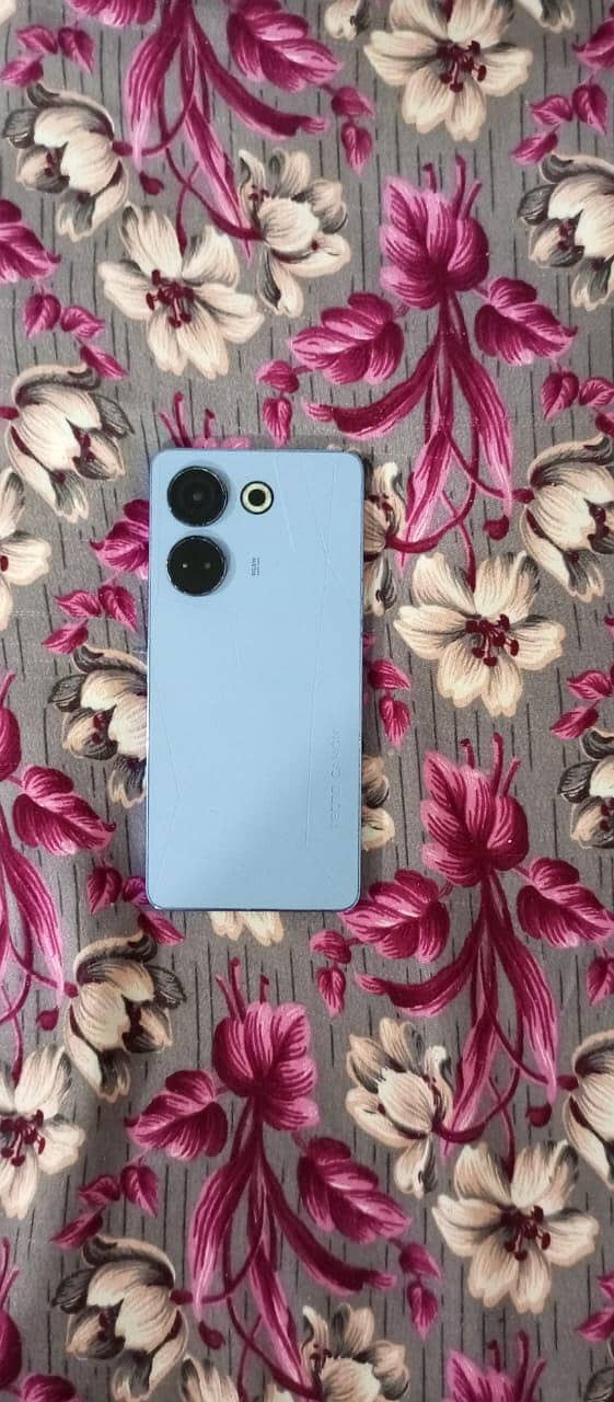 Tecno CAMON 20 Pro 0