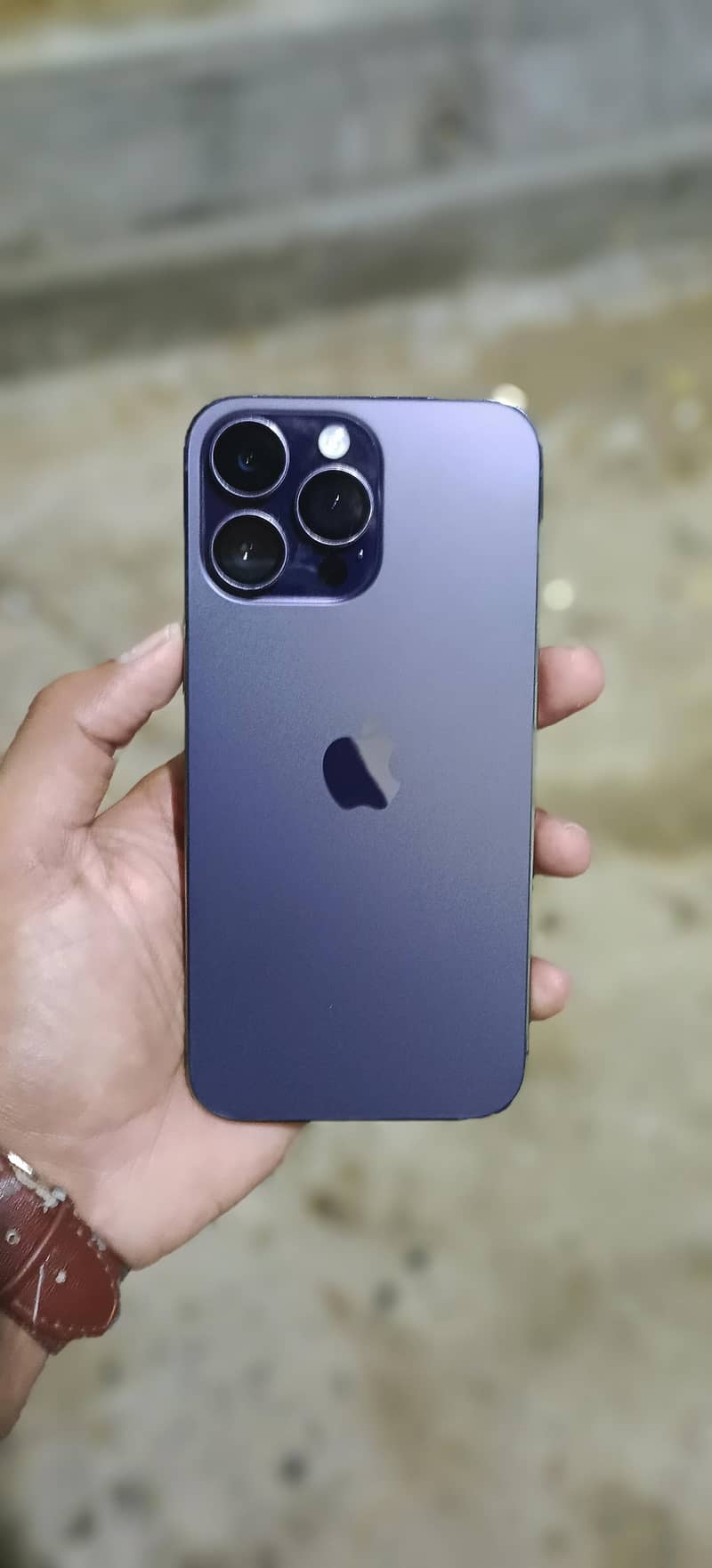 Iphone 14 pro max 4