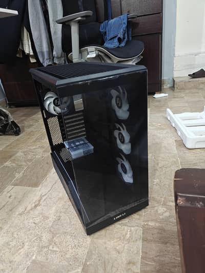 Lian Li Vector V100R PC Case – Brand New/Unused – Missing Side Panel