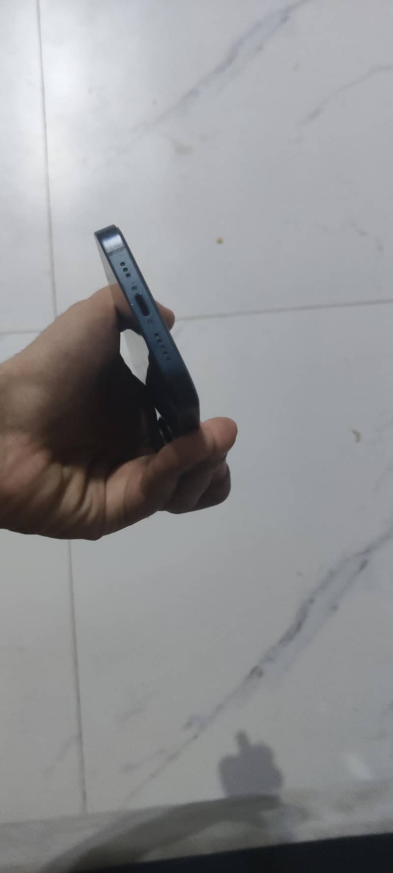 Apple iPhone 13 4
