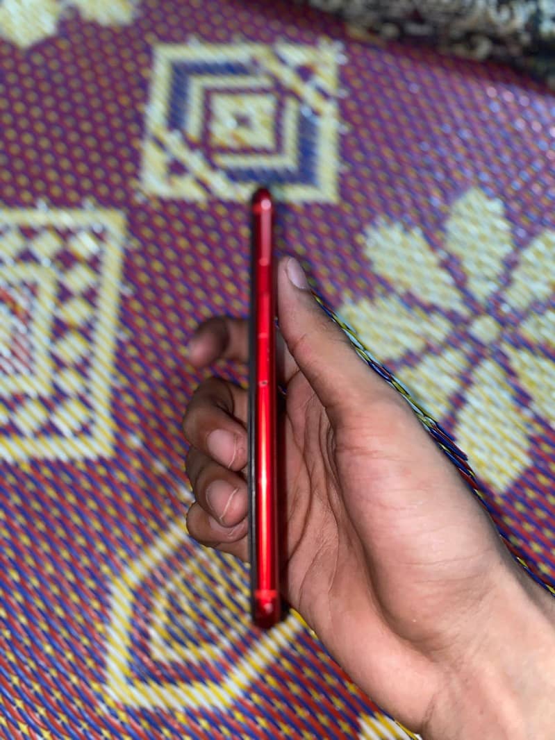 Apple iPhone 8 5