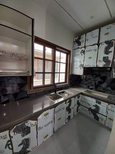 Ideal 400 Square Yards House Available In Gulistan-e-Jauhar - Block 3-A, Karachi