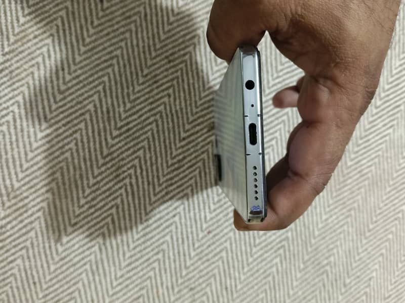 Tecno CAMON 20 1