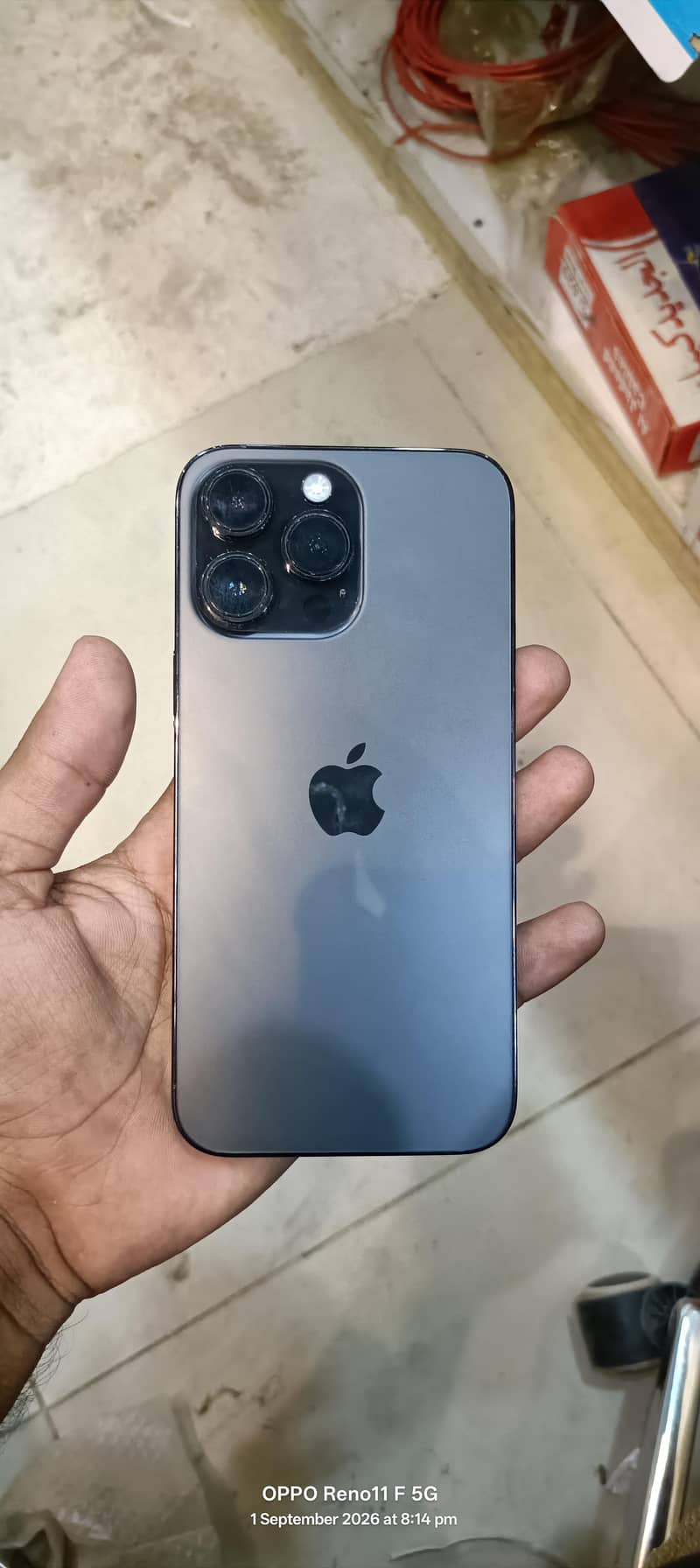 Apple iPhone 14 Pro Max 1