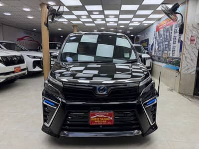 Toyota Voxy 2019