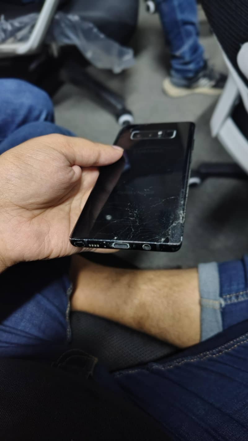 Samsung Mobile Note 8 2