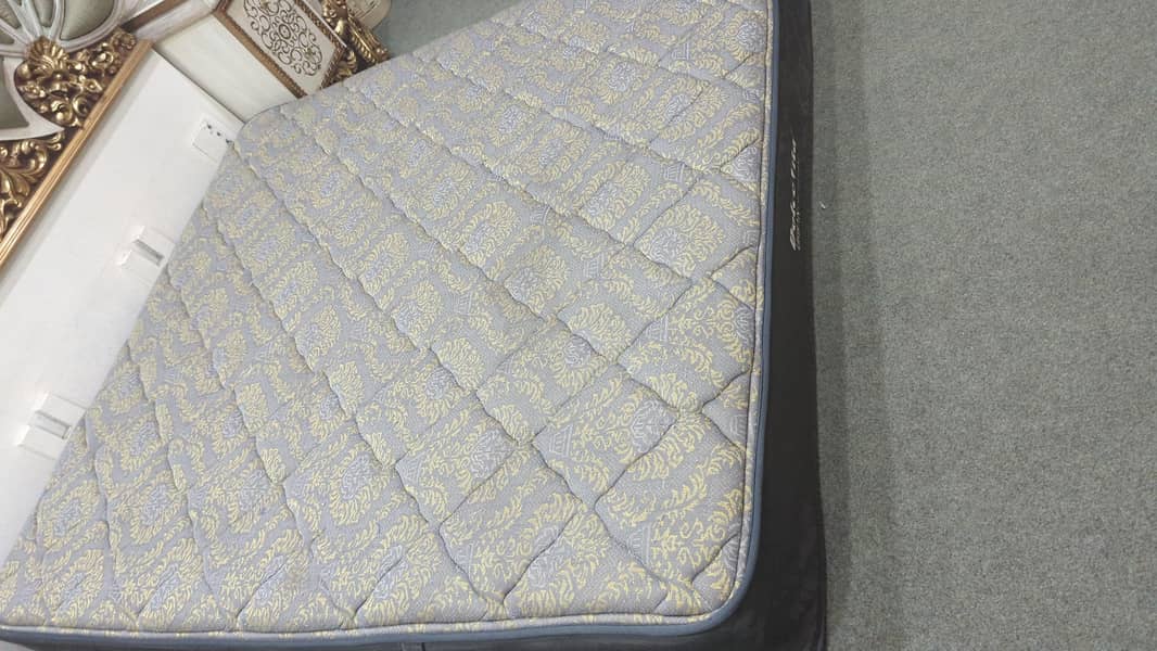 mattress 1