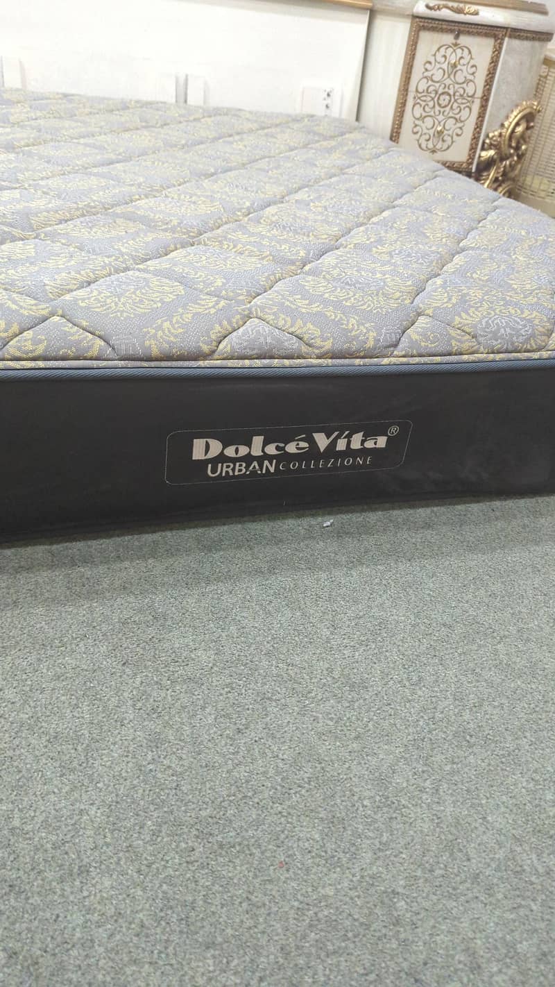 mattress 2