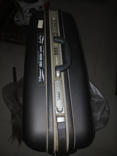 Eminent Brand suit case.