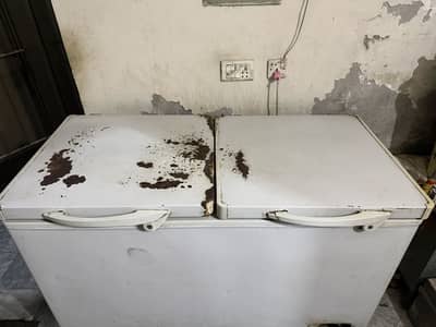 Used Dawlance Freezeer