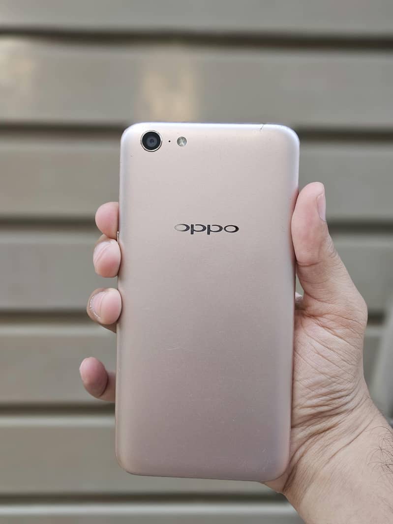 OPPO A71 1