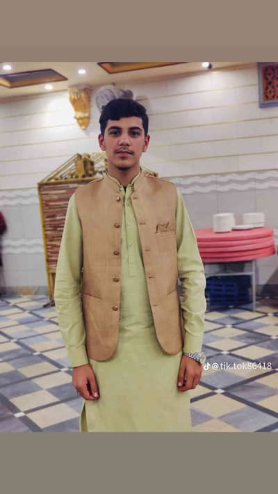 Anees khan 