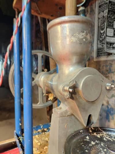 Motorized Musami/ Juice Machine for Sale (Commercial)