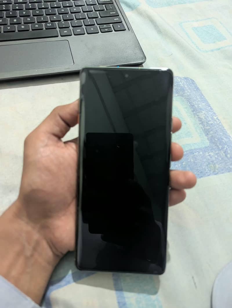 Tecno Camon 40 pro 2