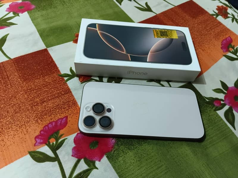 Apple iPhone 16 Pro Max 3