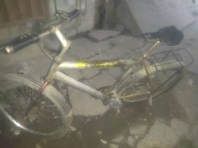 sohrab ki cycle hai ok hai