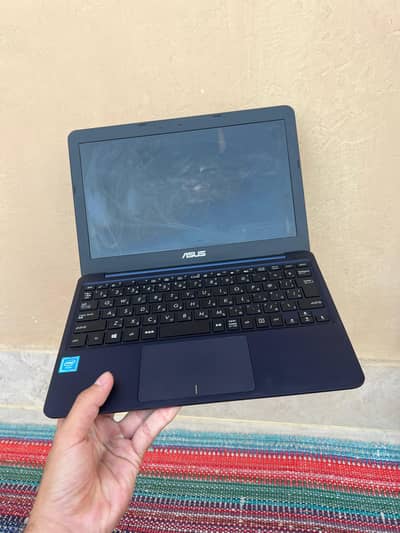Asus laptop