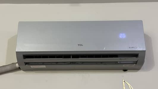 TCL 1 ton DC inverter T3 technology only 1 season used