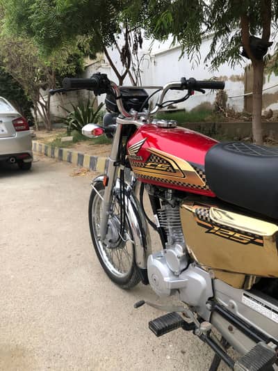 Honda CG125s Gold Edition 2025 Model