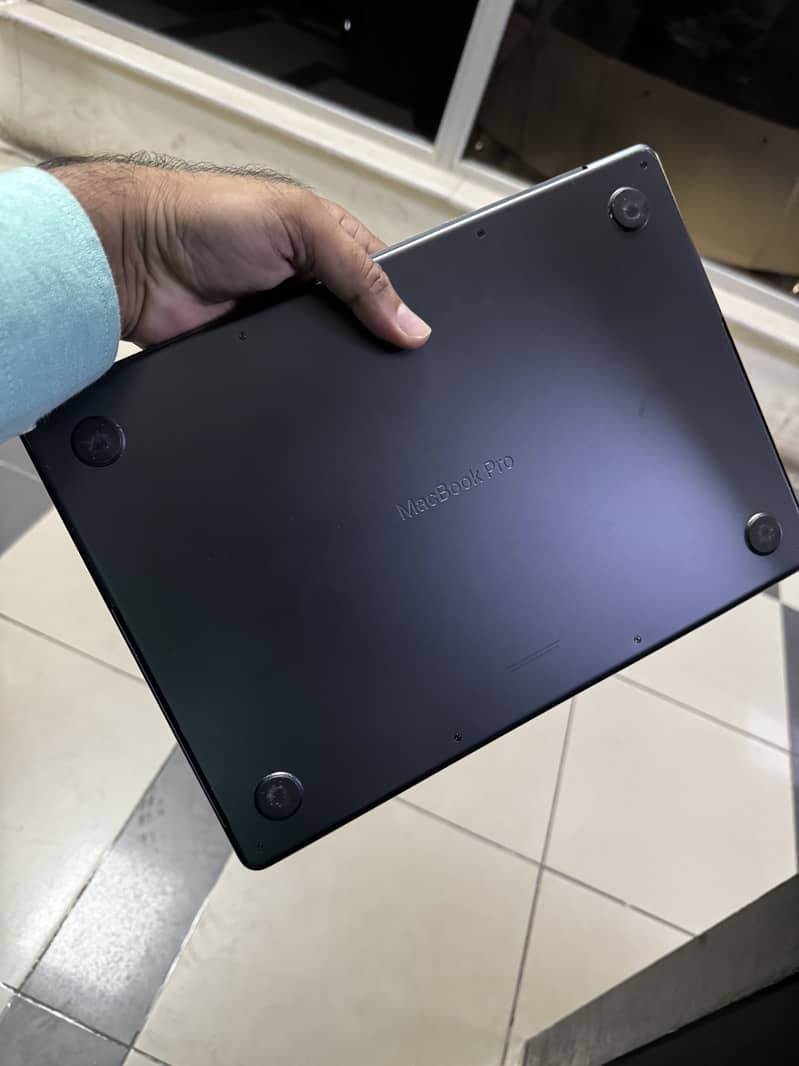 Macbook pro M3 3