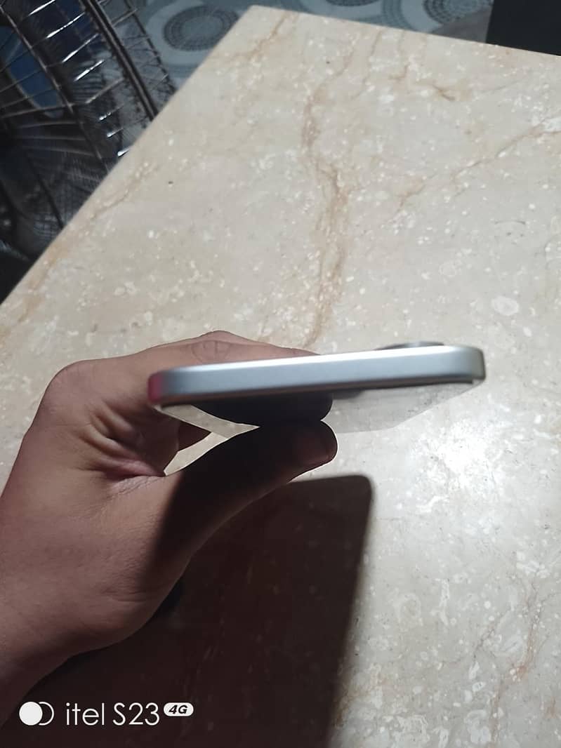 Itel it5200 3