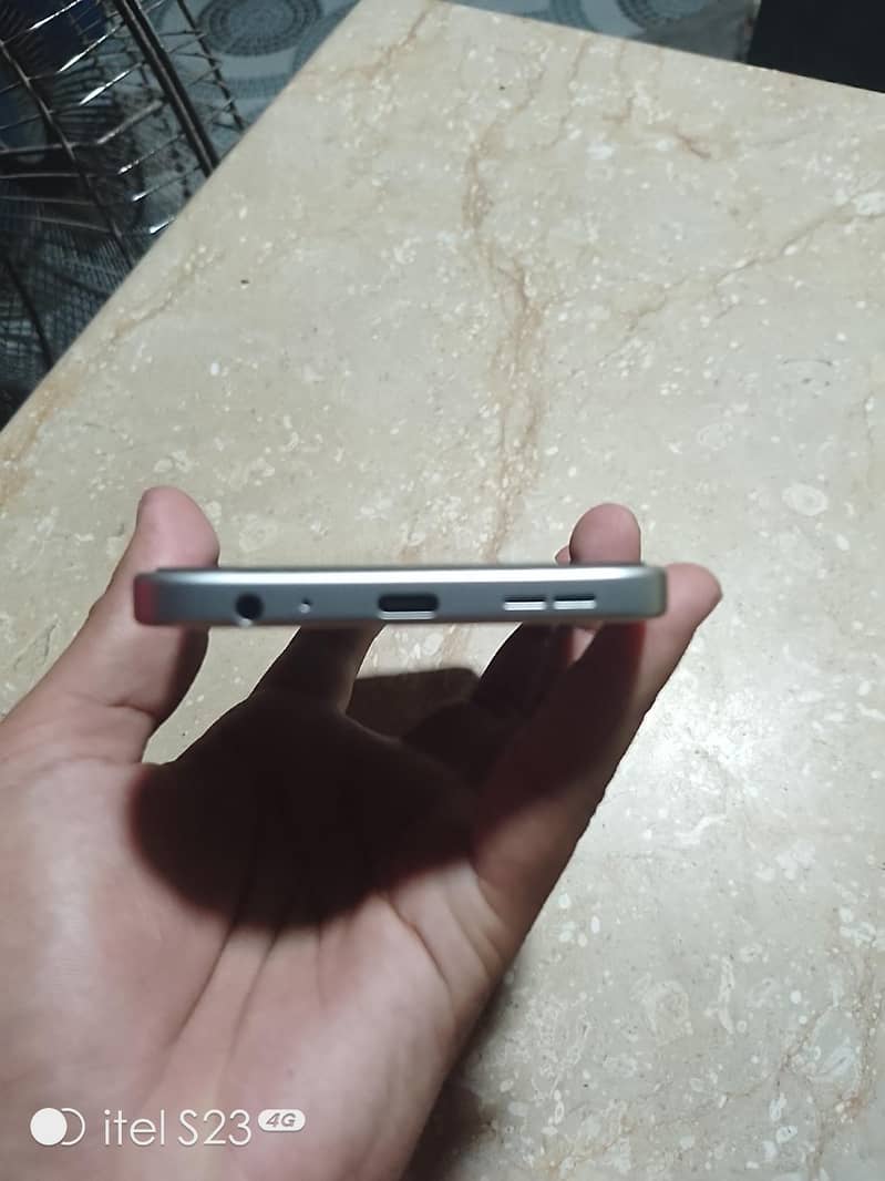 Itel it5200 5