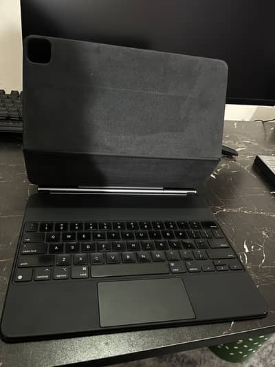 Apple Magic Keyboard for iPad Pro 12.9" / iPad Air 13"