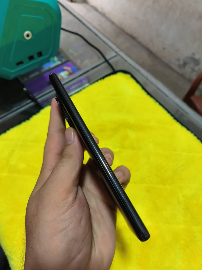 xiaomi redmi note 14 pro 4