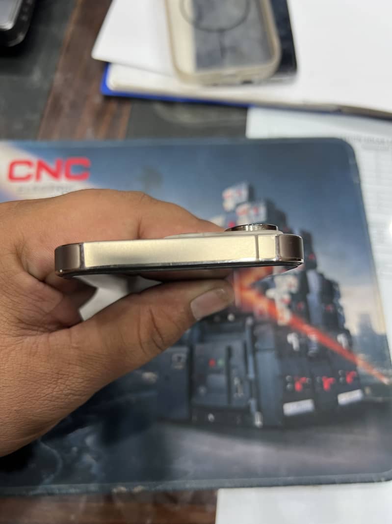 iPhone 14 Pro 512Gb 4