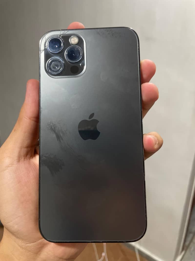Apple iPhone 12 Pro 3