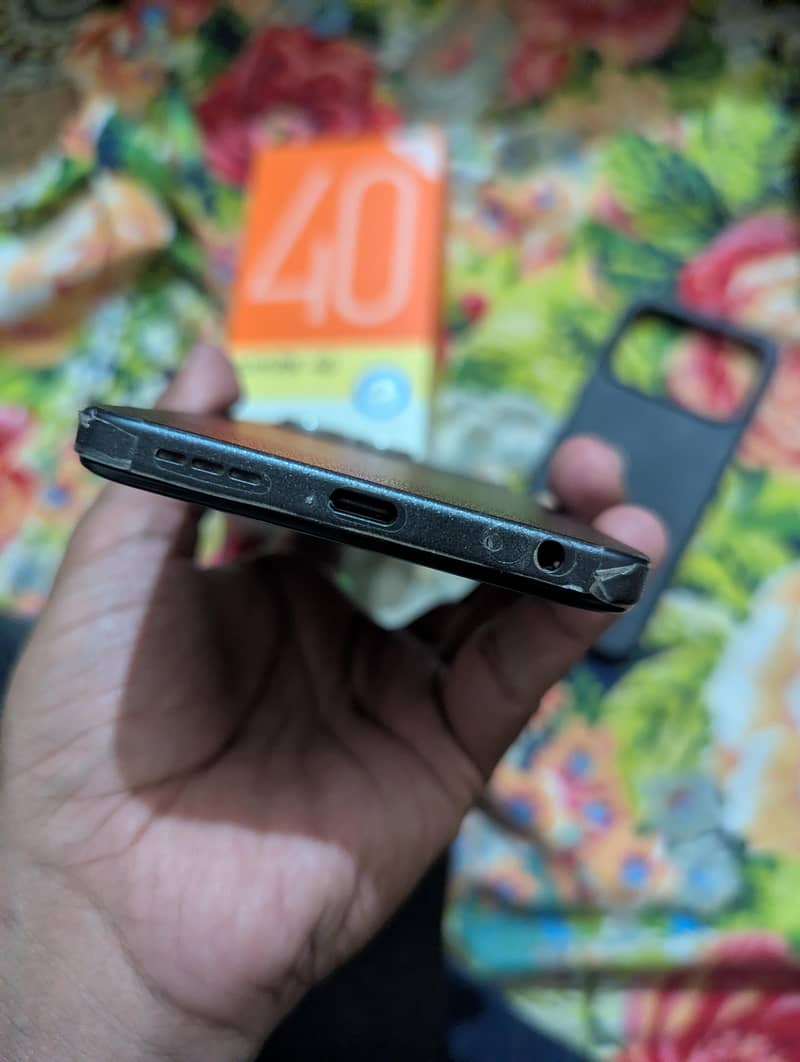 Tecno CAMON 40 3