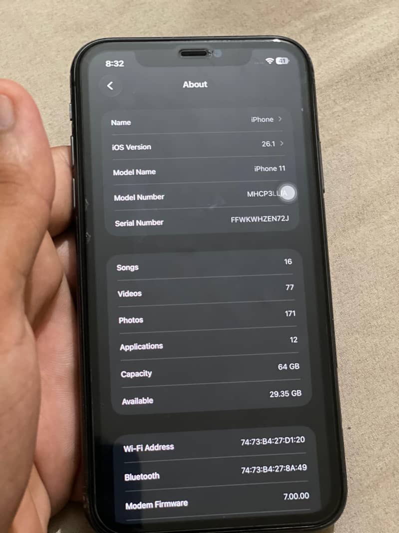 Apple iPhone 11 6