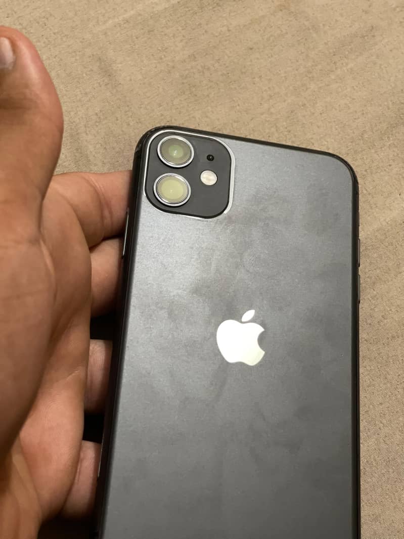 Apple iPhone 11 9